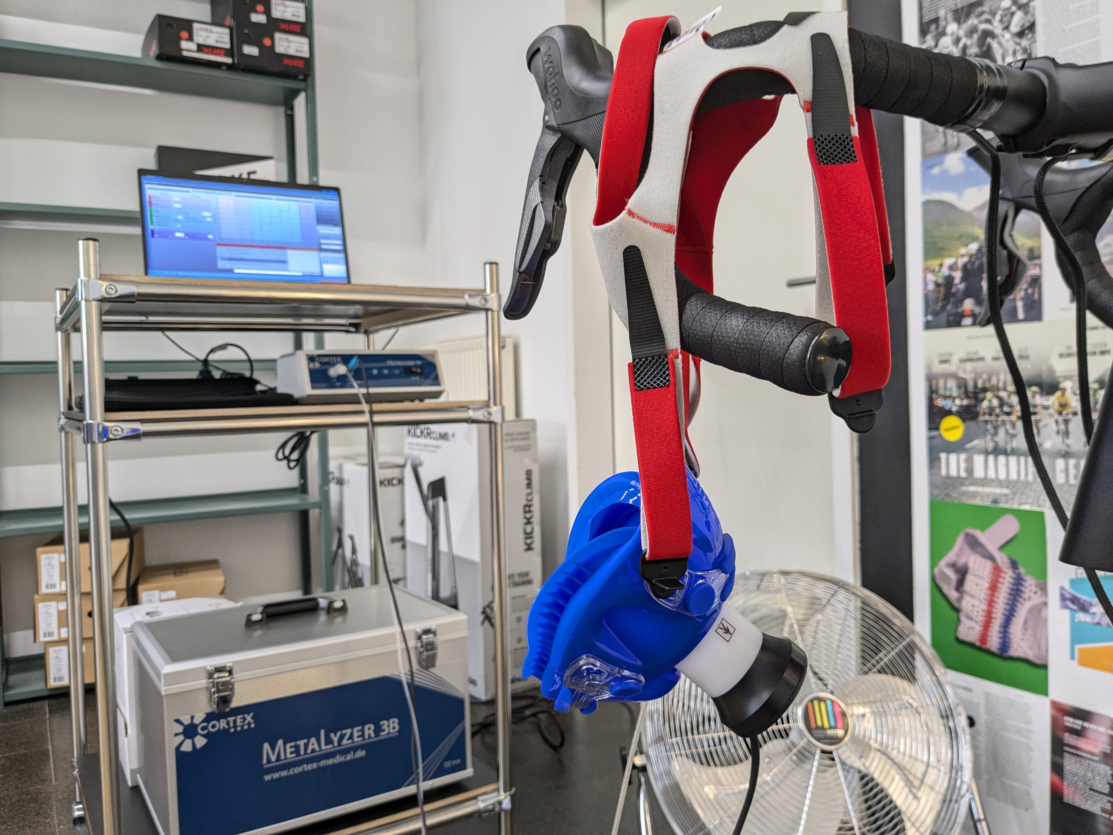 Spiroergometrie Wahoo Kickr Bike Cortex Leistungsdiagnostik